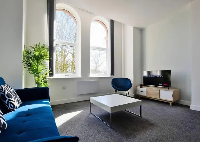 Free Parking - Beautiful 2-Br Flat In Manchester
